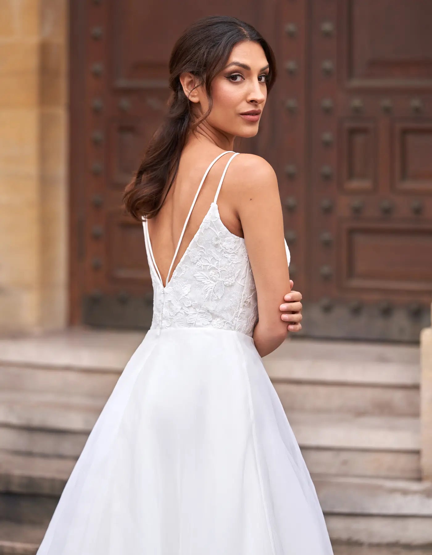 DingJiDress a classic princess gown with organza skirt