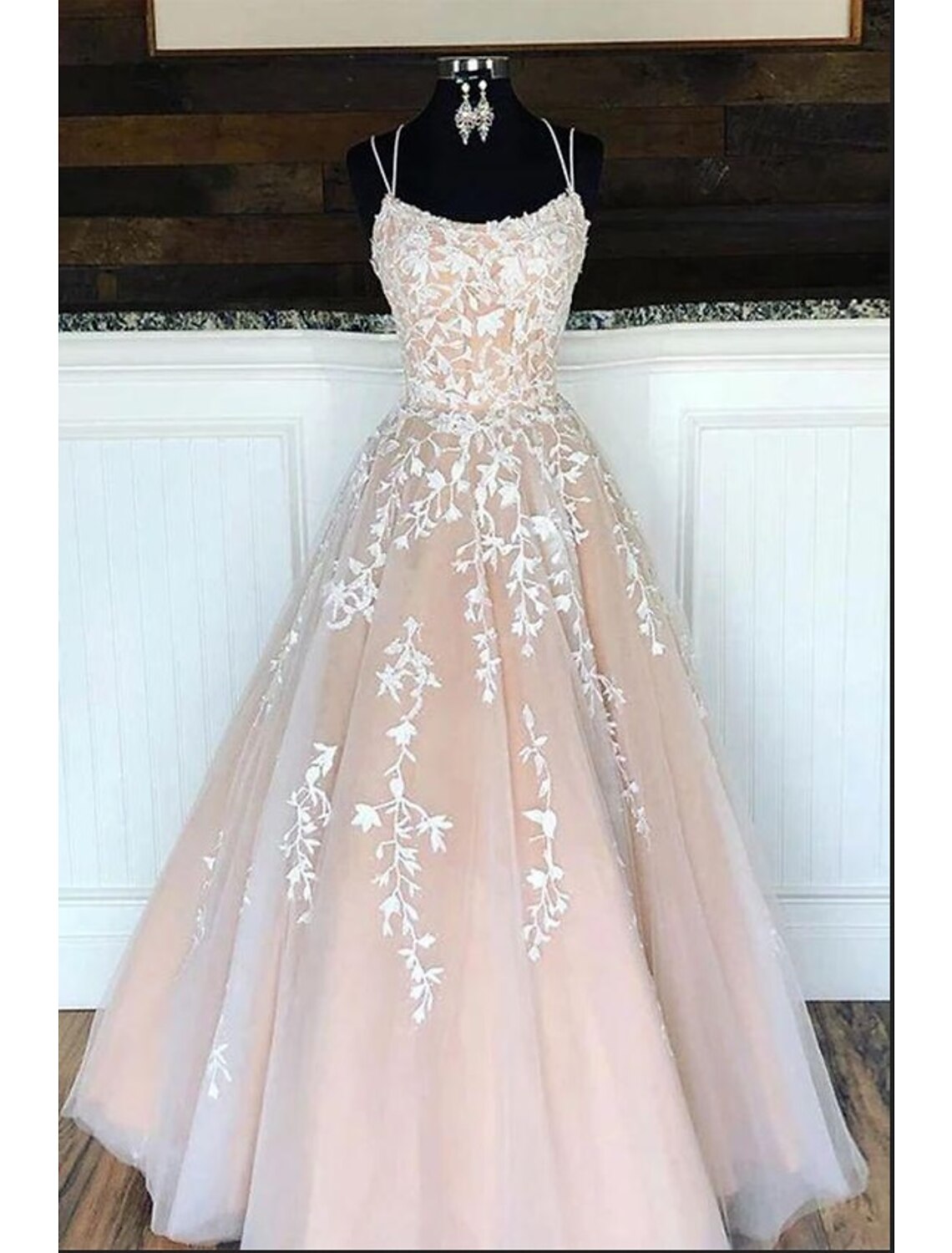 A-Line Prom Dresses Elegant Dress Engagement Floor Length Sleeveless Spaghetti Strap Tulle with Pleats Appliques