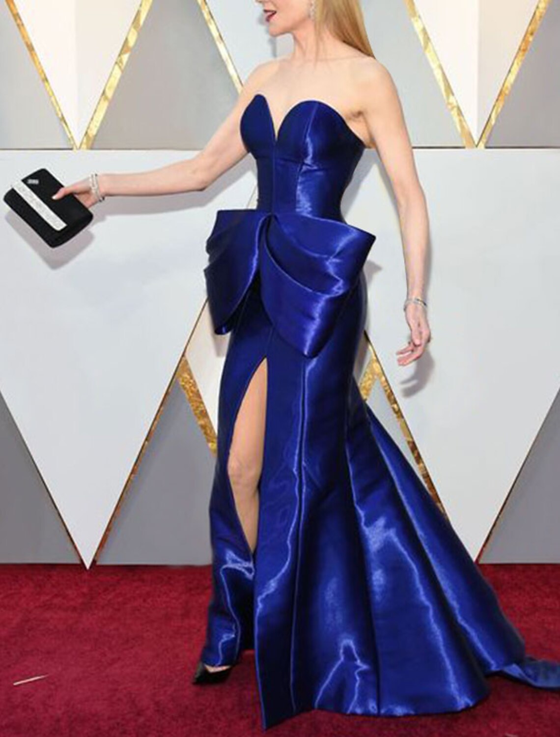 Mermaid / Trumpet Celebrity Style Elegant Engagement Formal Evening Dress Strapless Sleeveless Sweep / Brush Train Satin with Bow(s)