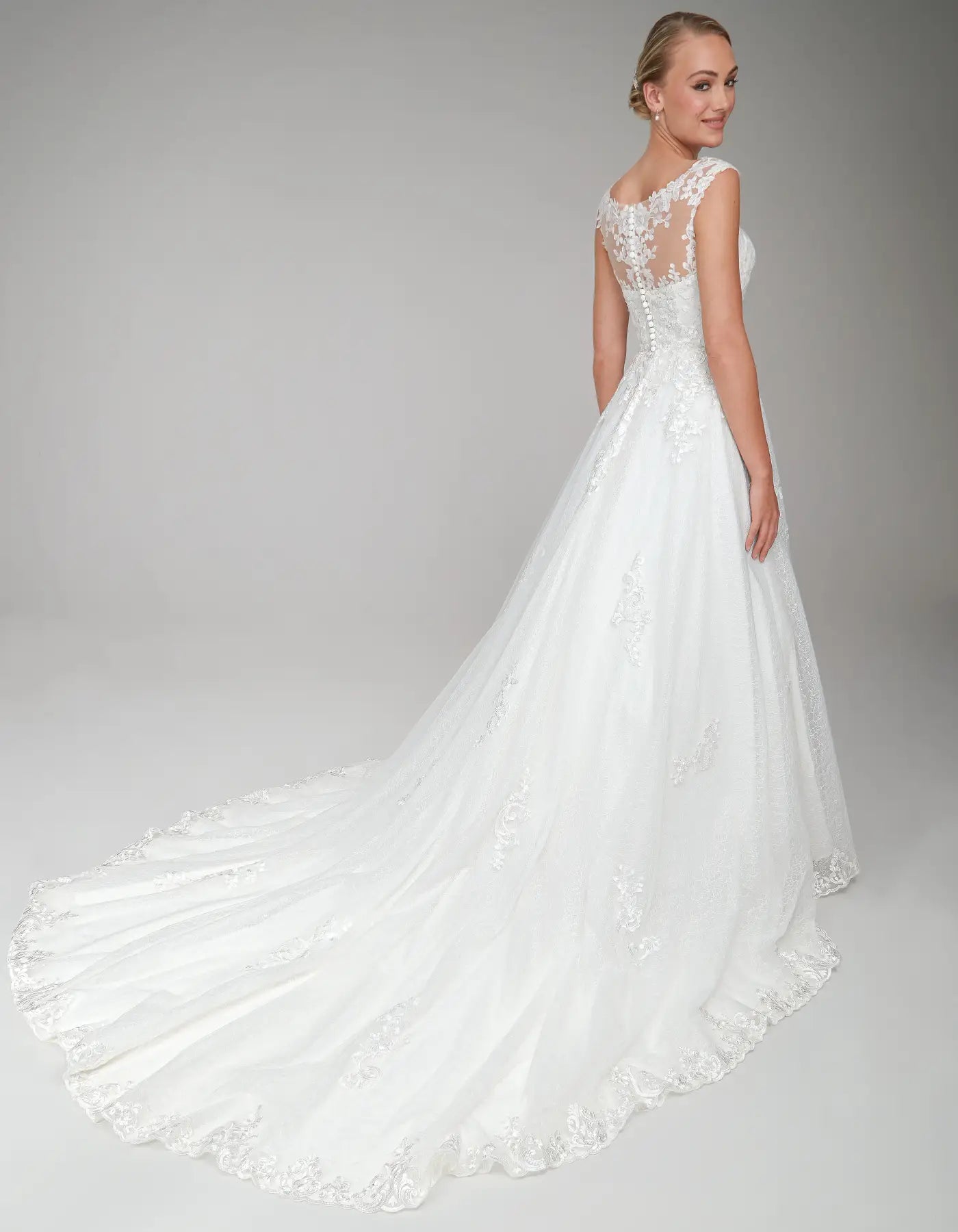 DingJiDress an elegant a-line design