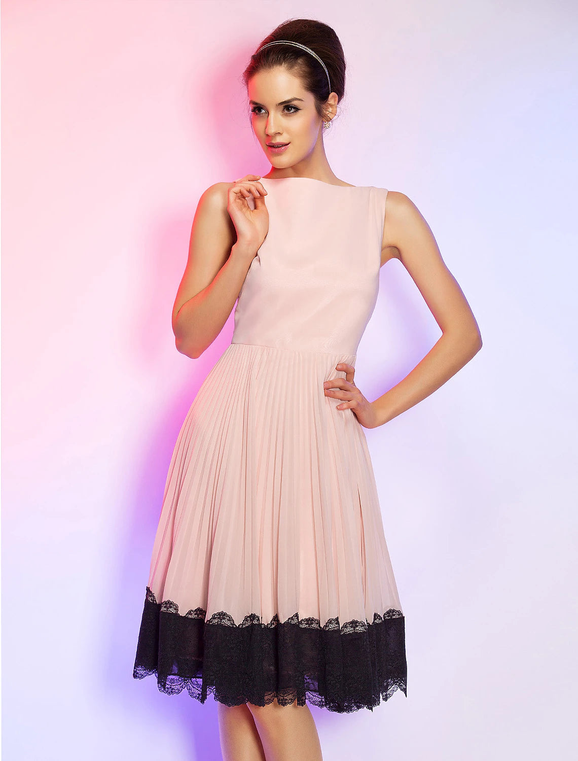 A-Line Cute Dress Homecoming Knee Length Sleeveless Boat Neck Pink Dress Chiffon with Lace