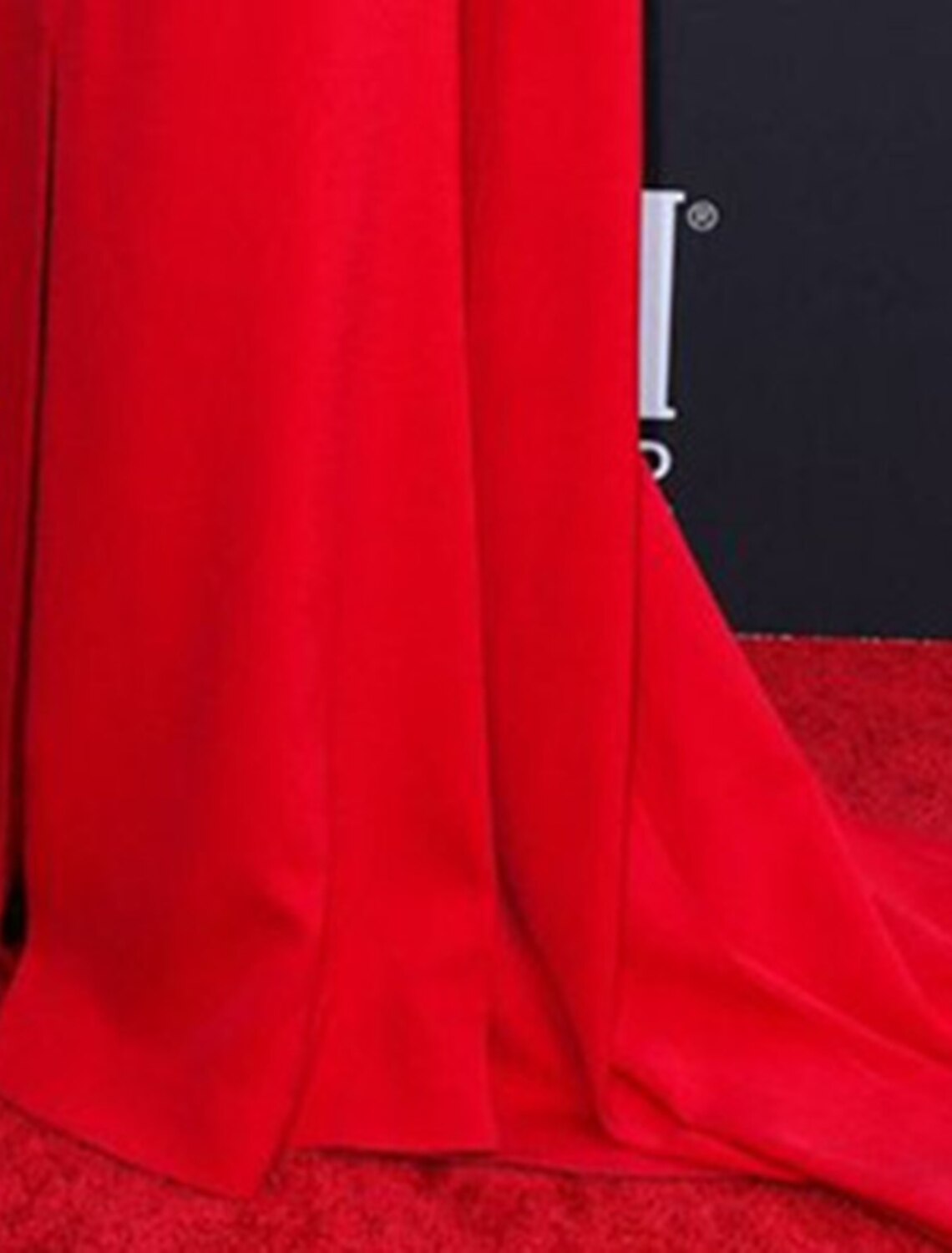 Sheath / Column Evening Gown Celebrity Style Dress Formal Wedding Guest Sweep / Brush Train Sleeveless Strapless Stretch Chiffon