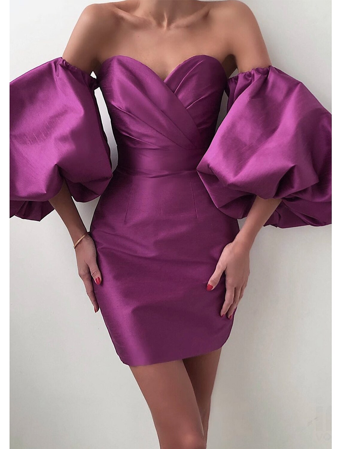 Sheath / Column Homecoming Dresses Celebrity Style Dress Graduation Party Wear Short / Mini Short Sleeve Off Shoulder Satin with Ruched