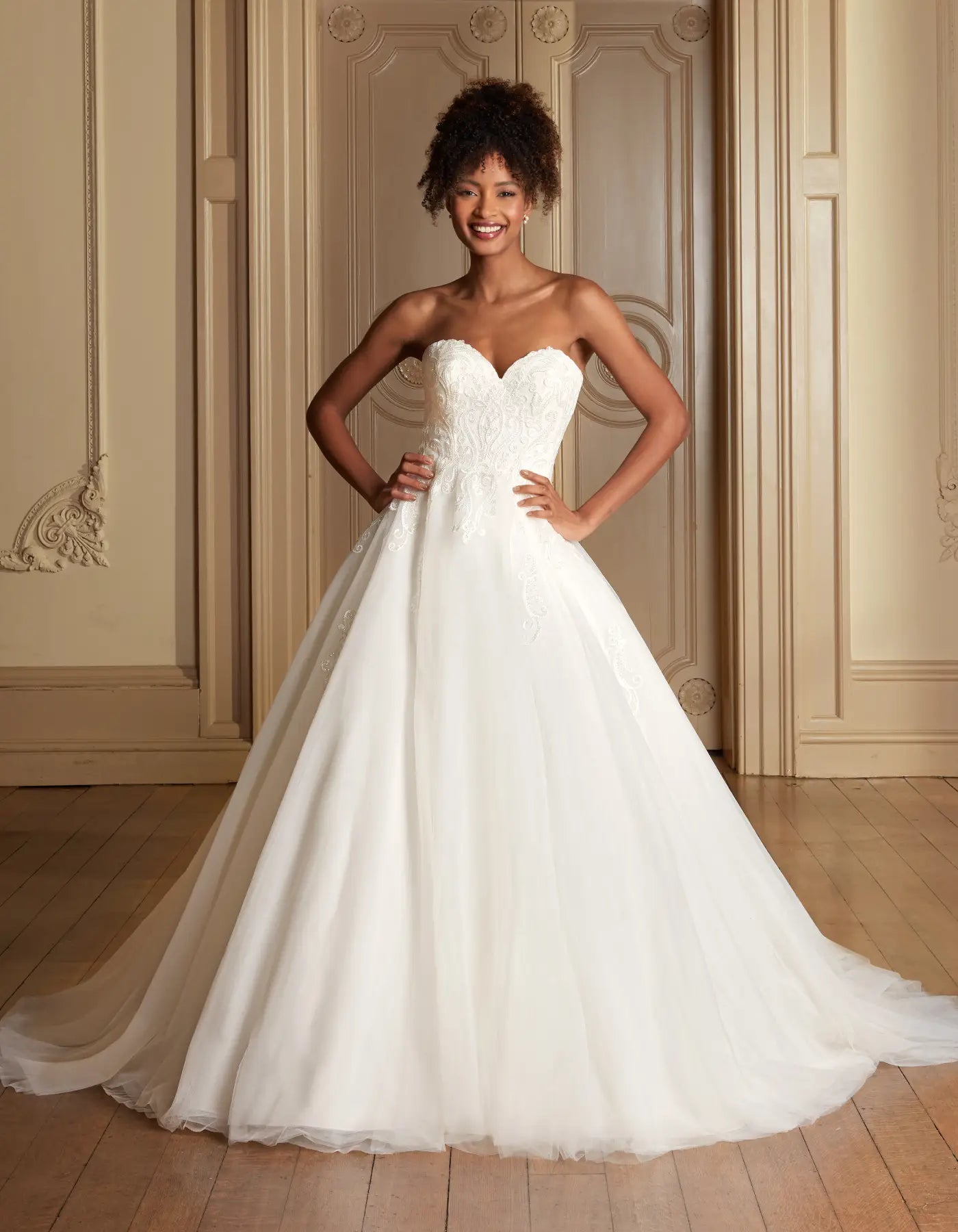 DingJiDress a classic strapless ballgown with traditional lace