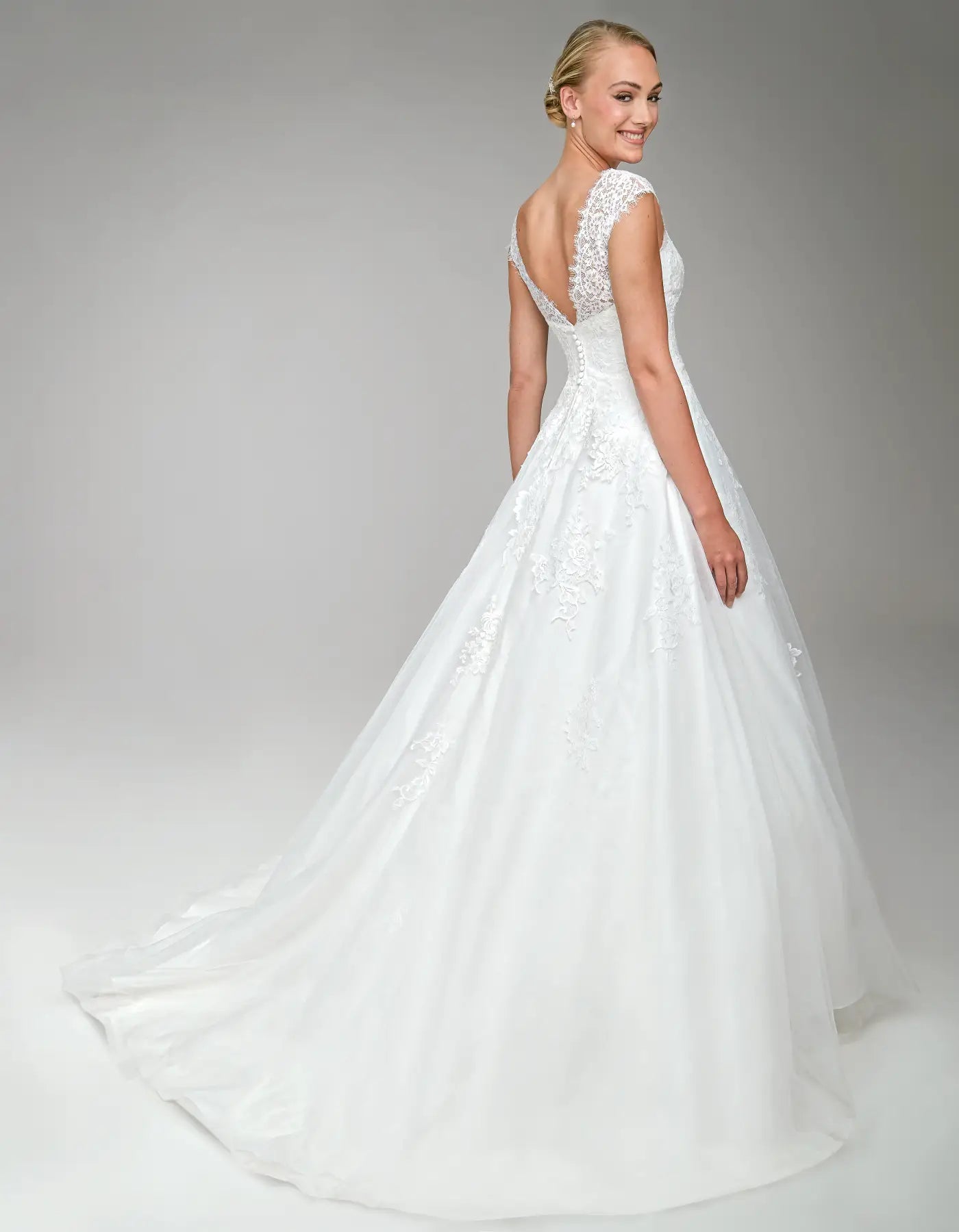 DingJiDress a vintage gown with eyelash edging Wedding Dresses