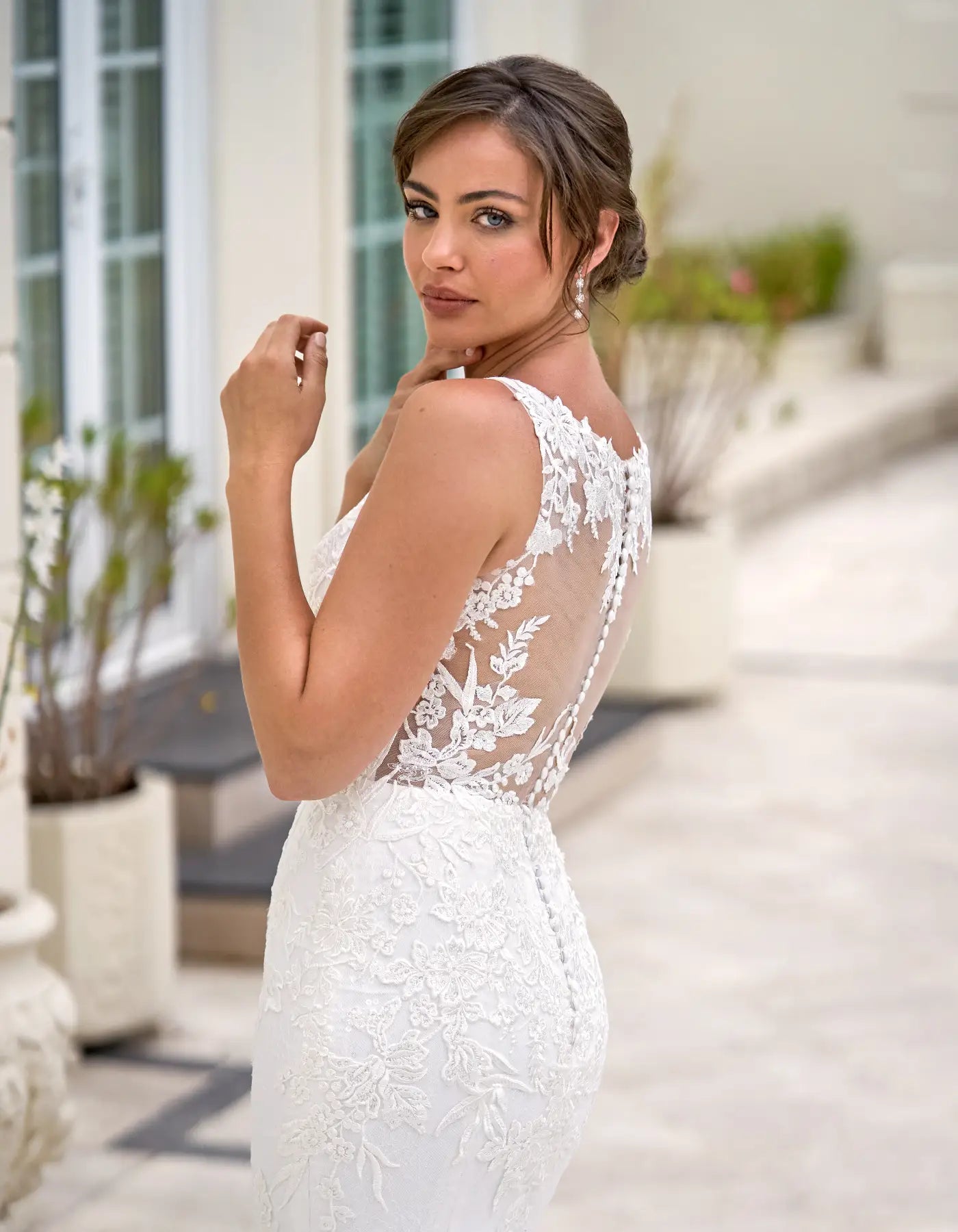 DingJiDress a glamourous sheath gown with striking back