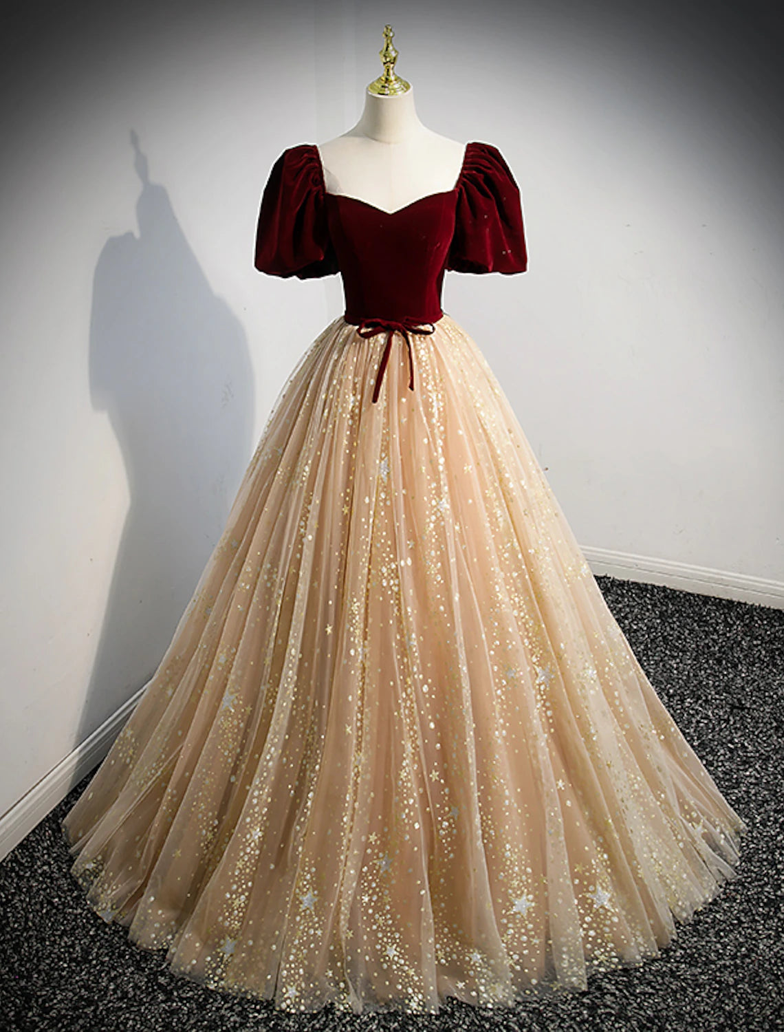 A-Line Sparkle Elegant Wedding Guest Engagement Dress Illusion Neck Short Sleeve Floor Length Tulle with Sequin Tassel Appliques