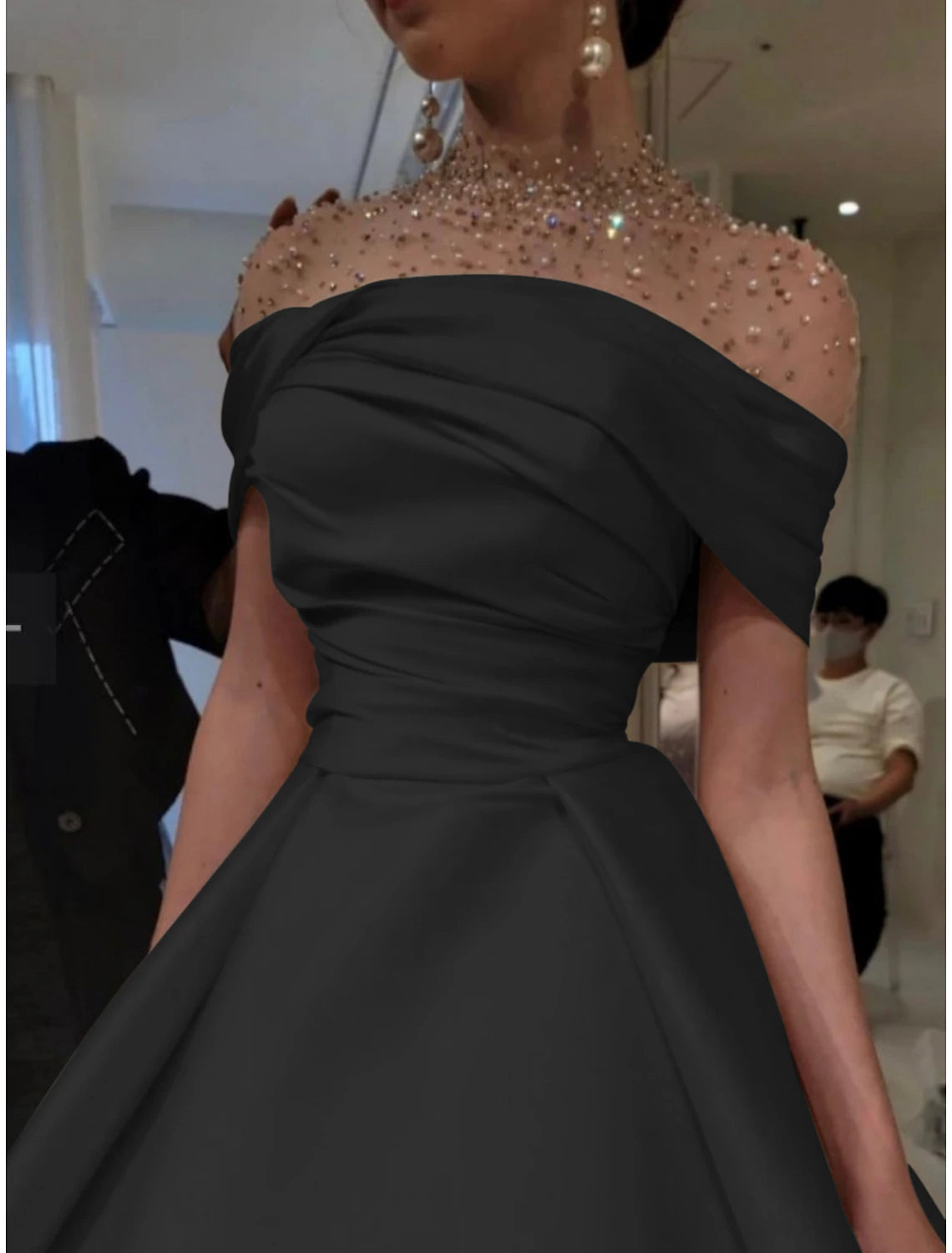 A-Line Evening Gown Elegant Dress Formal Christmas Red Green Dress Floor Length Short Sleeve Illusion Neck Satin with Ruched Beading