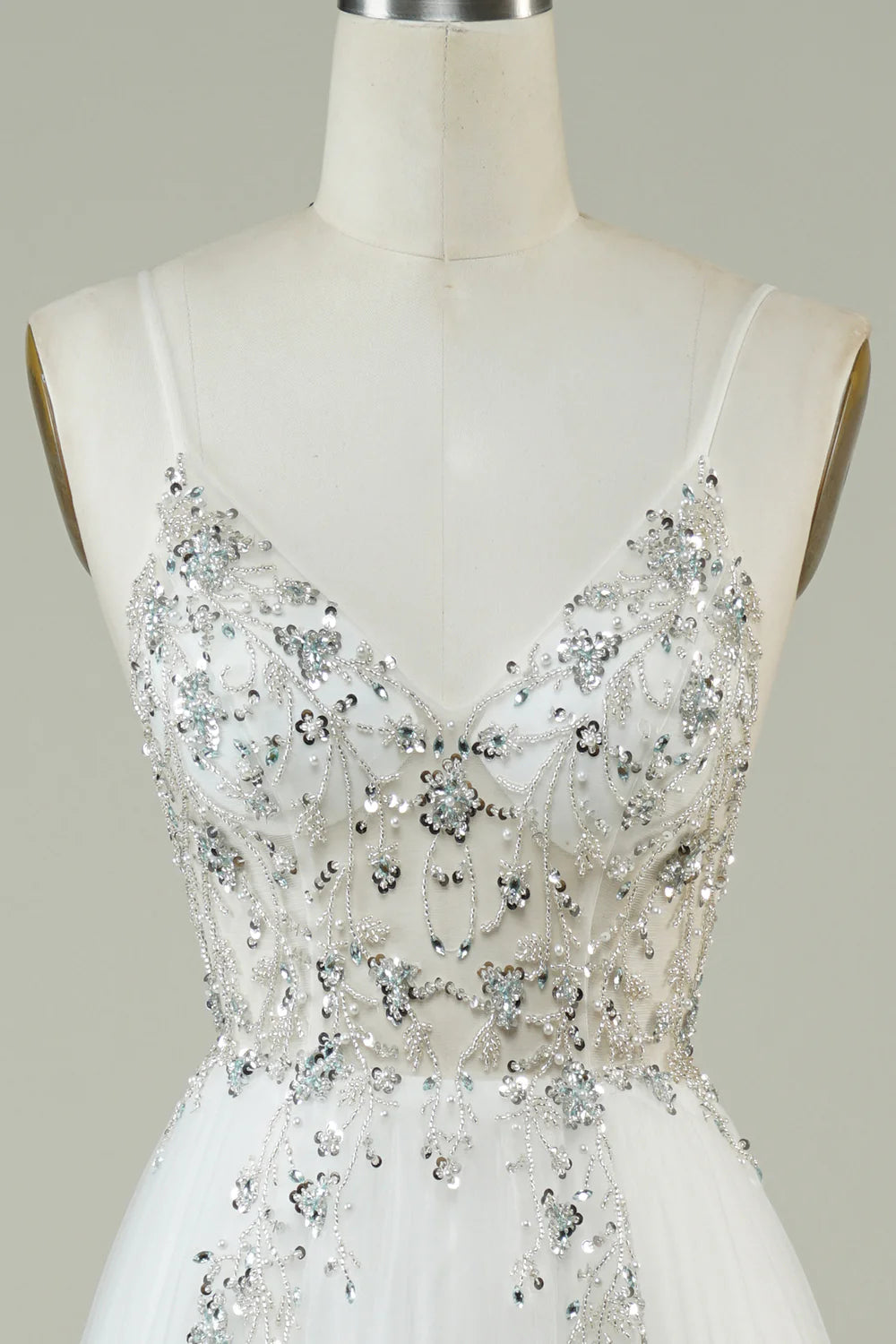 DingJiDress Gorgeous A Line Spaghetti Straps White Tulle Long Wedding Dress with Beading