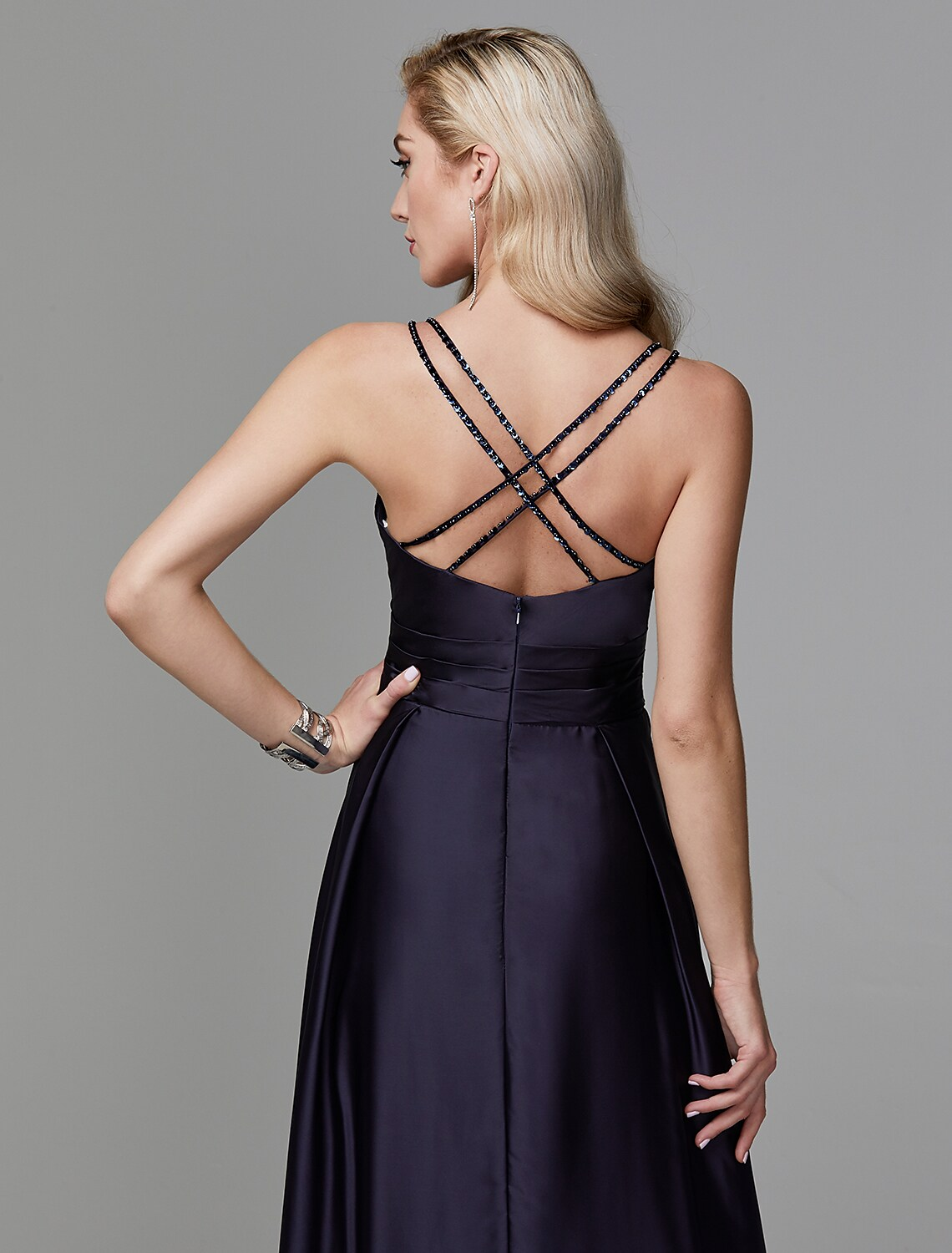 Evening Gown Dress Formal Floor Length Sleeveless V Neck Charmeuse Backless with Pleats Slit