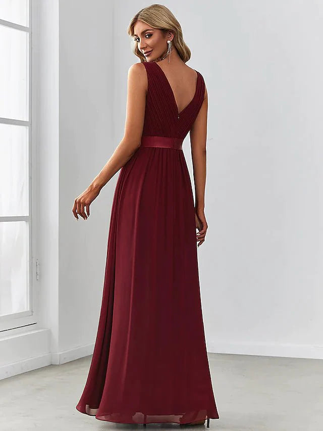 A-Line Bridesmaid Dress V Neck Sleeveless Elegant Floor Length Chiffon with Draping / Crystal Brooch / Ruching - luolandi