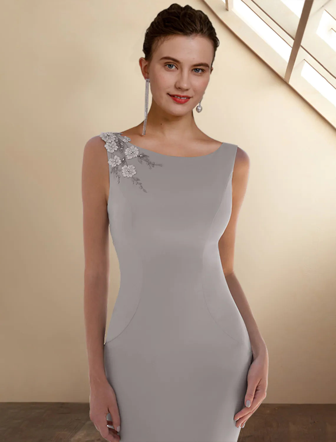 Mother of the Bride Dress Elegant Stretch Chiffon Sleeveless Short Dresses with Appliques