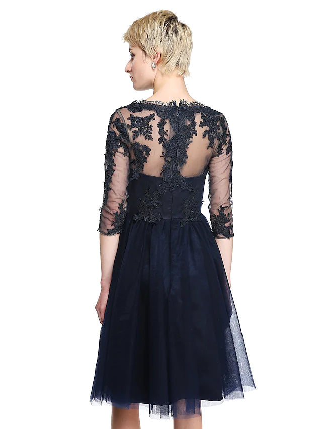 A-Line Bridesmaid Dress Bateau Neck 3/4 Length Sleeve See Through Knee Length Lace / Tulle with Appliques