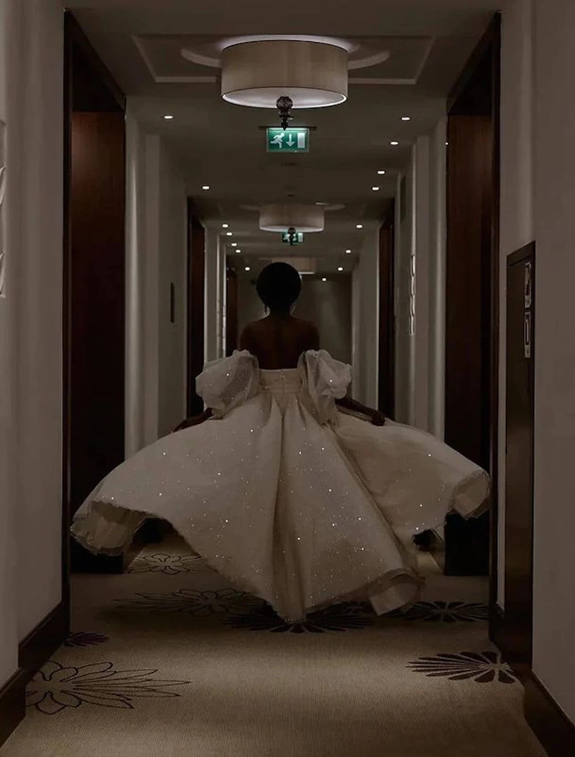 Beach Sparkle Shine Wedding Dresses A-Line Short Sleeve Off Shoulder Tulle With Split