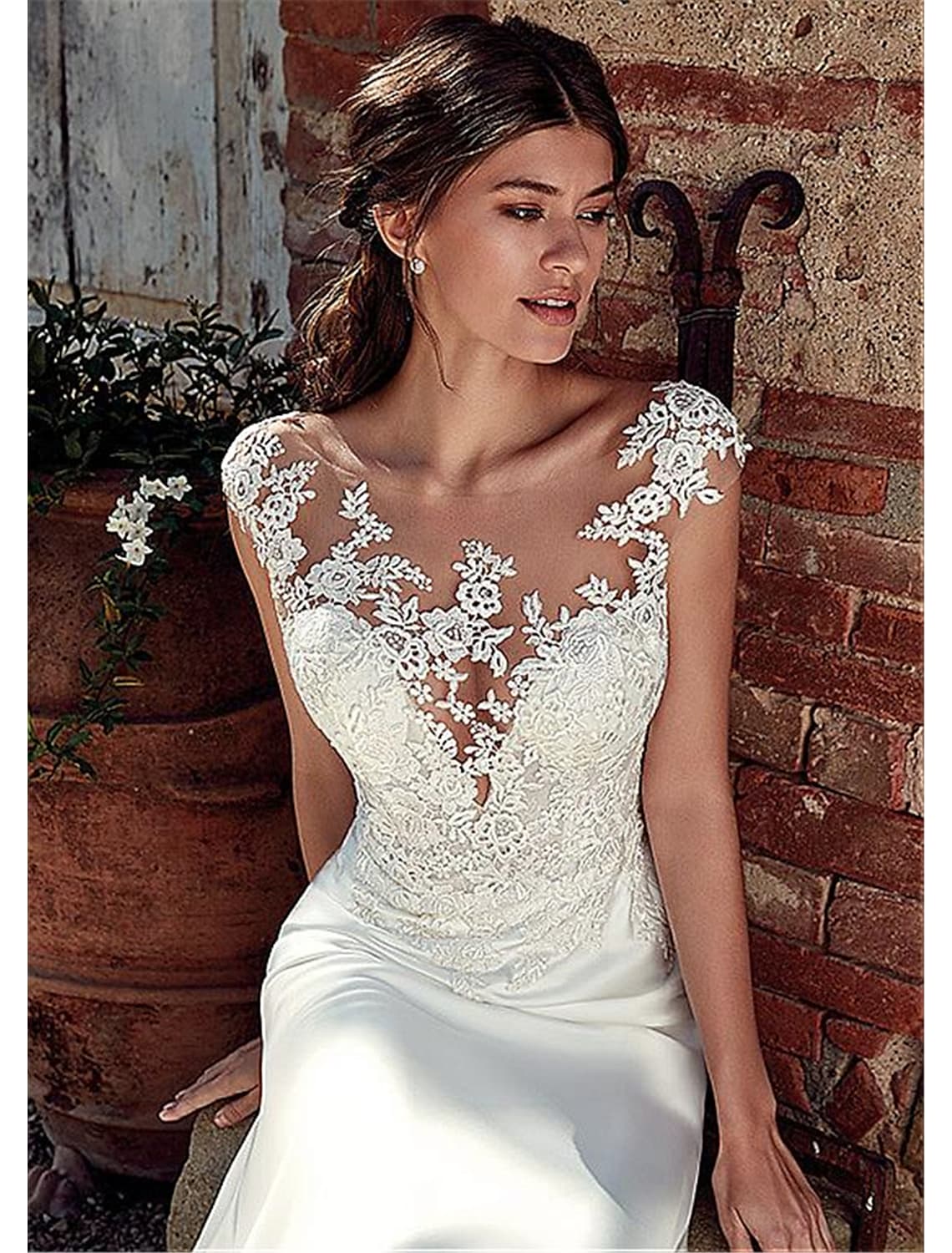 Beach Open Back Wedding Dresses Chiffon With Appliques
