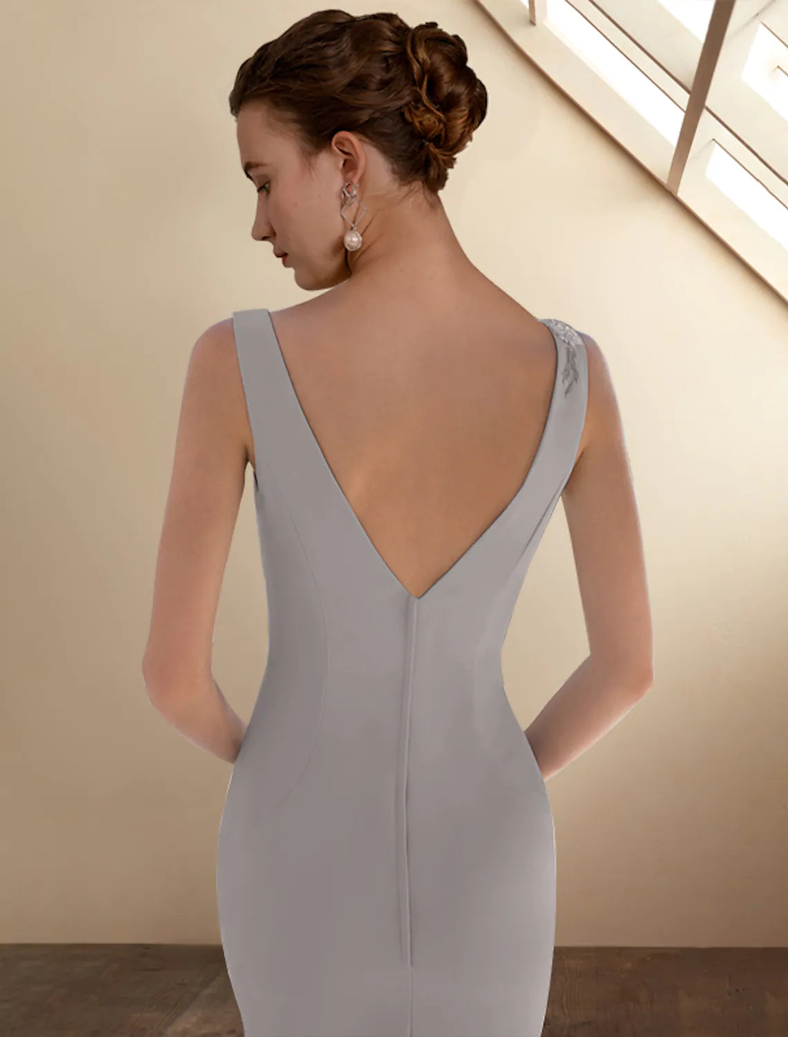 Mother of the Bride Dress Elegant Stretch Chiffon Sleeveless Short Dresses with Appliques