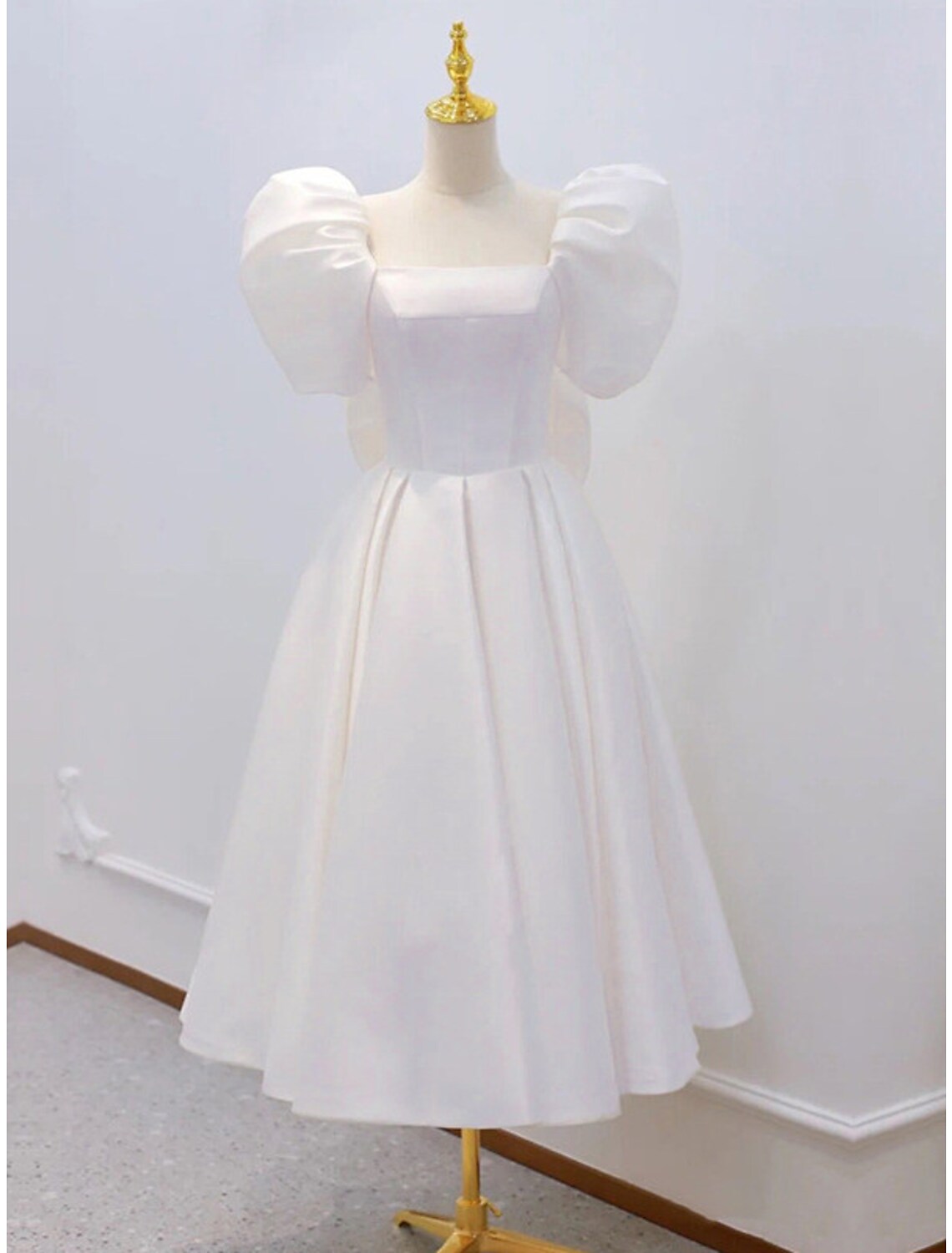 Bridal Little White Dresses Wedding Dresses Knee Length A-Line Short Sleeve Square Neck Satin With Bow