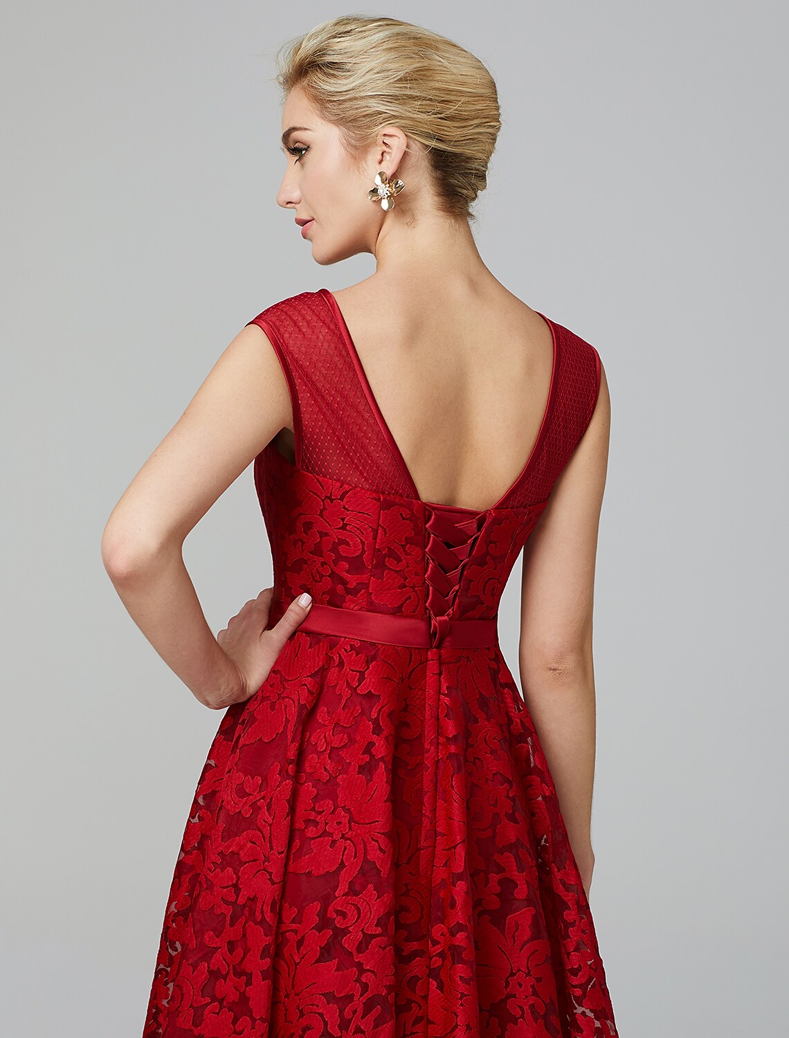 A-Line Elegant Dress Party Sleeveless Neck All Over Floral Lace with Pleats