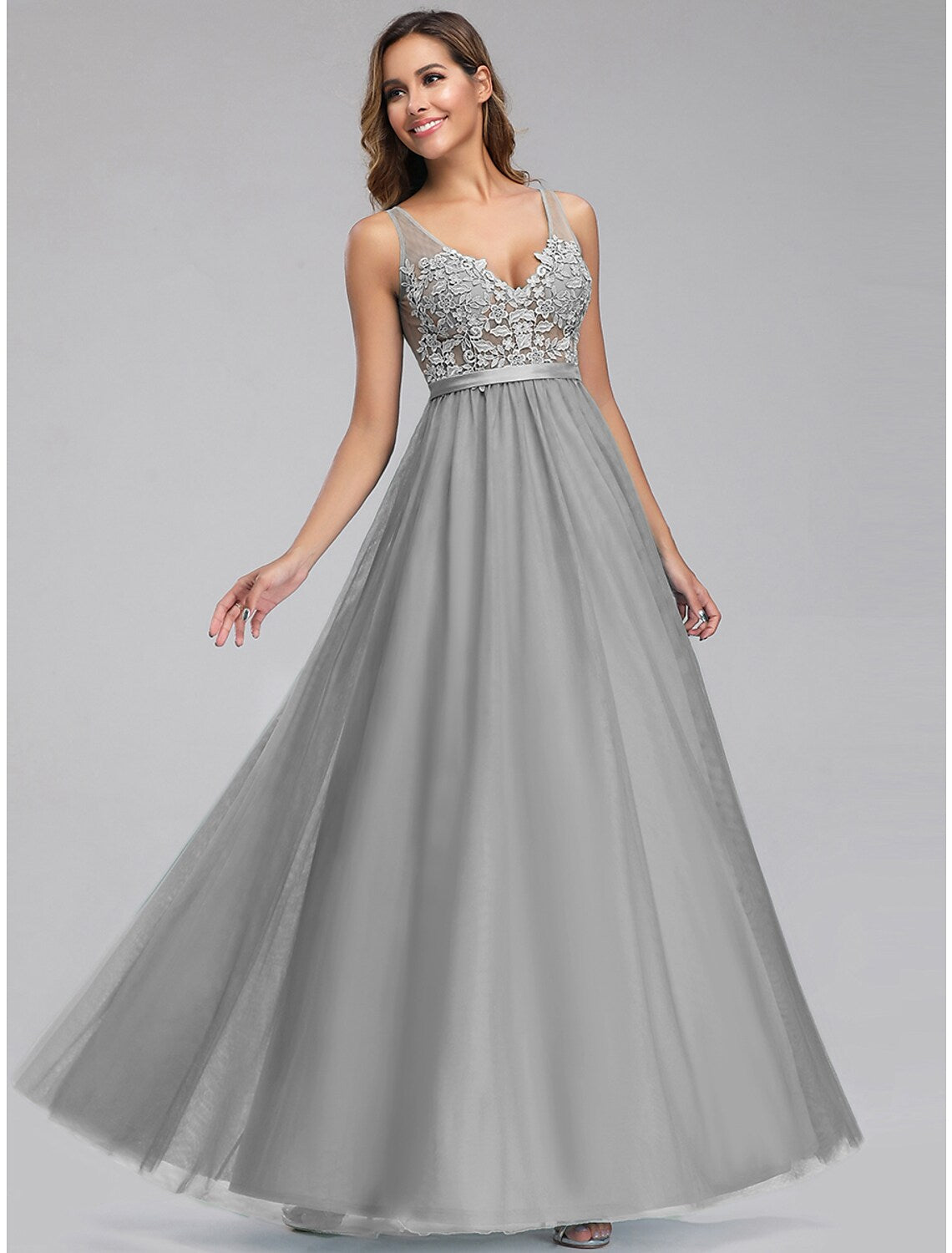 A-Line Holiday Prom Dress V Neck V Back Sleeveless Floor Length Chiffon Appliques